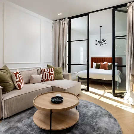 Designer Floor Peaceful Elevator Fiber Wifi, Balcony Apartamento