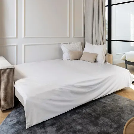 公寓 Designer Floor Peaceful Elevator Fiber Wifi, Balcony *